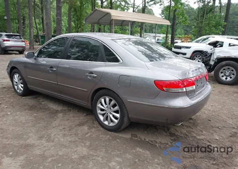 2006 Hyundai Azera Limited/Se z USA, uszkodzony, nr VIN KMHFC46F56A089678